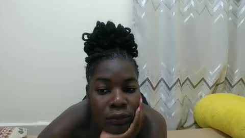 Snapshot of bigboobys123 chatting on September 15, 2025, 5:40 am bigboobys123 online show from September 15, 2025, 5:40 am