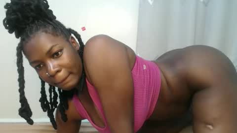 Snapshot of bigboobys123 chatting on November 9, 2025, 7:23 pm bigboobys123 online show from November 9, 2025, 7:23 pm