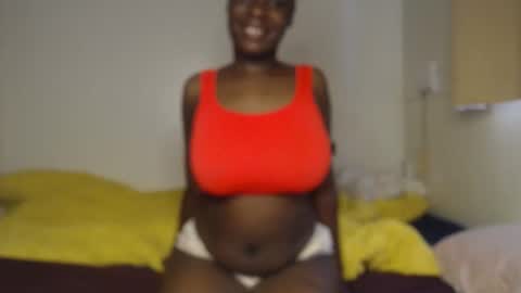 Snapshot of bigboobys123 chatting on February 3, 2026, 5:49 am bigboobys123 online show from February 3, 2026, 5:49 am