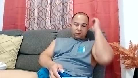 Snapshot of bigboom_85 chatting on February 24, 2026, 11:52 am Jay online show from February 24, 2026, 11:52 am