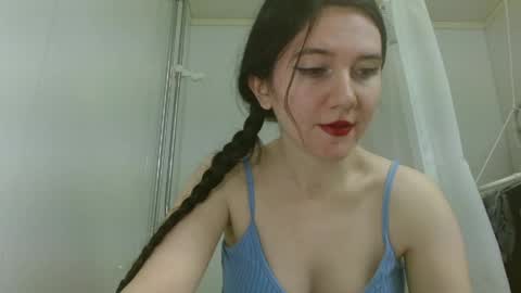 Isabella online show from April 3, 2026, 7:56 pm