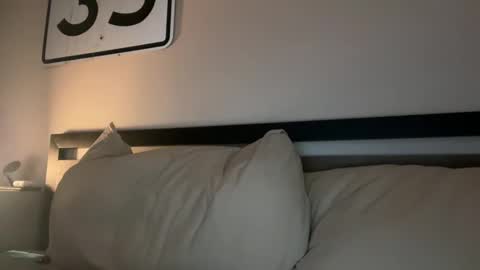 bigbootyburger1 online show from February 3, 2026, 5:16 am