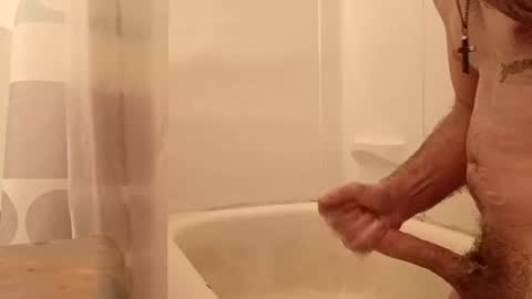 Snapshot of bigbradley502 chatting on November 19, 2025, 1:05 am bigbradley502 online show from November 19, 2025, 1:05 am