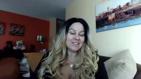 BIG BREAST SABRINA online show from January 6, 2025, 7:35 pm