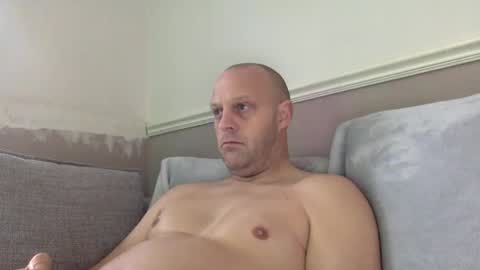 Snapshot of bigbumlover2377 chatting on January 31, 2025, 10:10 am bigbumlover2377 online show from January 31, 2025, 10:10 am