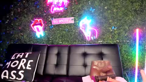 bigbuttsarena online show from December 13, 2024, 5:05 am