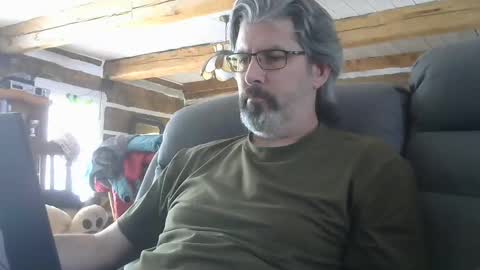 Snapshot of bigcap27 chatting on January 31, 2025, 5:32 pm bigcap27 online show from January 31, 2025, 5:32 pm