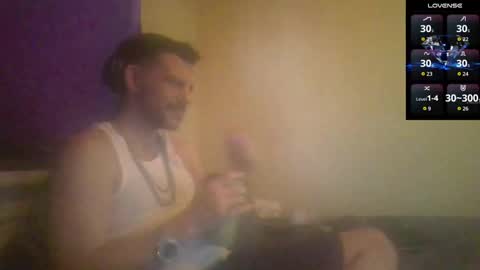 Jon - Im Straight online show from September 16, 2025, 9:27 pm