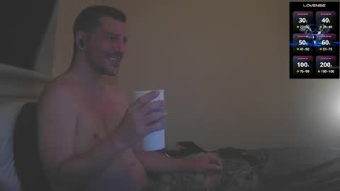 Jon - Im Straight online show from December 2, 2025, 8:19 am