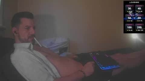 Jon - Im Straight online show from April 29, 2026, 4:33 pm