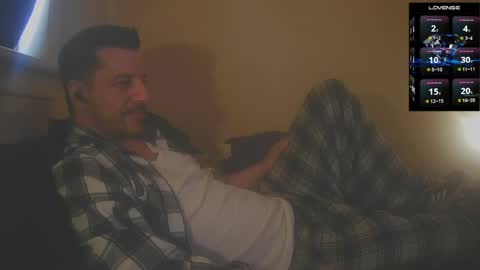 Jon - Im Straight online show from May 5, 2026, 8:28 pm