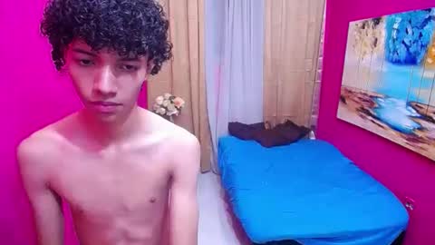 Snapshot of bigcock_sexys chatting on February 13, 2026, 4:41 am bigcock_sexys online show from February 13, 2026, 4:41 am