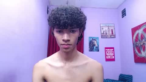 bigcock_sexys online show from March 18, 2026, 11:19 pm