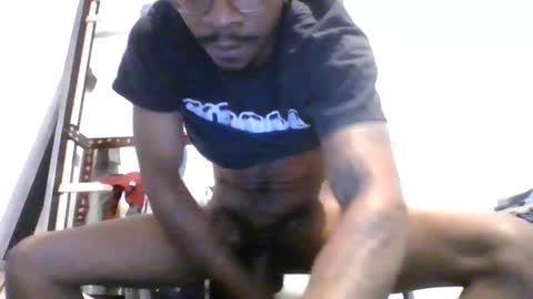 bigcockjohn36 online show from September 9, 2025, 11:21 am