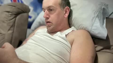 bigcocksuckingslut online show from February 24, 2025, 2:08 am