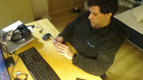 Snapshot of bigcok35spain chatting on January 26, 2025, 6:06 pm bigcok35spain online show from January 26, 2025, 6:06 pm