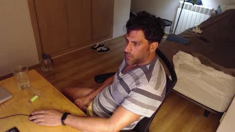 Snapshot of bigcok35spain chatting on October 12, 2025, 7:24 pm bigcok35spain online show from October 12, 2025, 7:24 pm