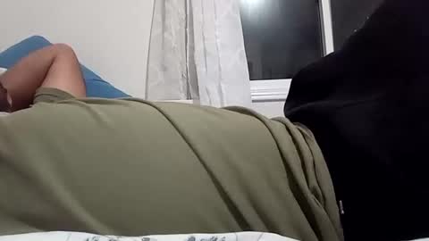 Snapshot of bigcumcanada chatting on January 16, 2025, 1:37 am bg online show from January 16, 2025, 1:37 am