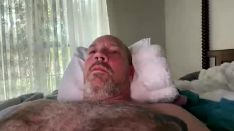 bigd1979661866 online show from April 14, 2026, 11:00 pm