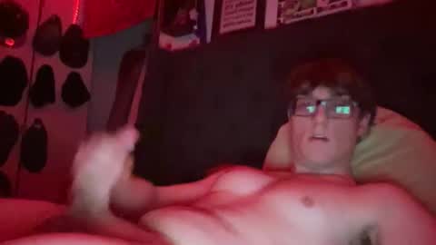 Snapshot of bigdick10082 chatting on March 28, 2026, 4:45 am bigdick10082 online show from March 28, 2026, 4:45 am