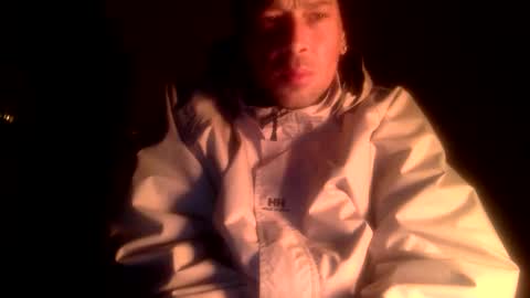 bigdickdangles472924 online show from February 15, 2026, 9:33 pm