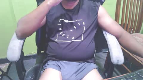 Snapshot of bigdickguyaux chatting on March 8, 2026, 6:01 pm bigdickguyaux online show from March 8, 2026, 6:01 pm