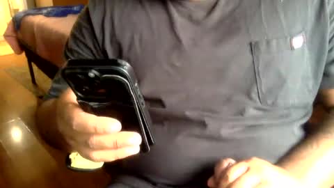 bigdrewdoza223 online show from October 7, 2025, 5:32 pm