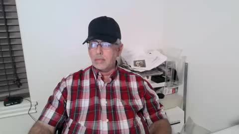 Dylan 56 Taleah 53 online show from November 11, 2025, 3:06 am