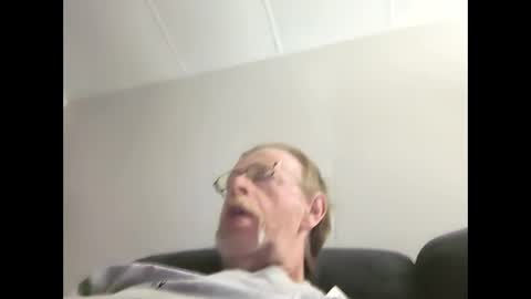 Snapshot of bigelectricrod chatting on September 11, 2025, 10:04 am bigelectricrod online show from September 11, 2025, 10:04 am