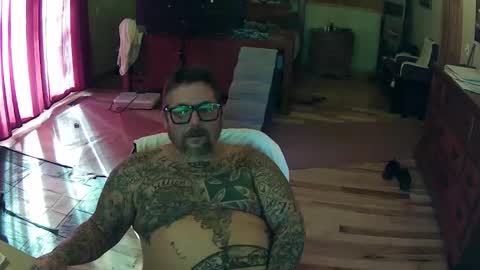 biggdaddy4206913 online show from February 2, 2026, 10:52 pm