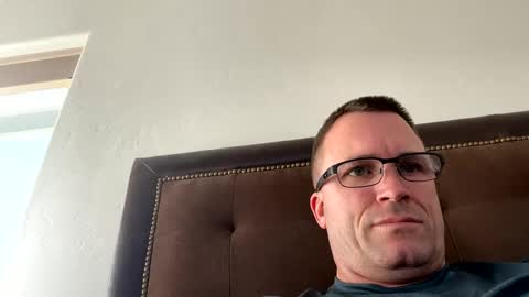 bigger22332233 online show from December 2, 2024, 10:23 pm