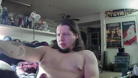 biggerisbetter21 online show from January 7, 2025, 9:40 am