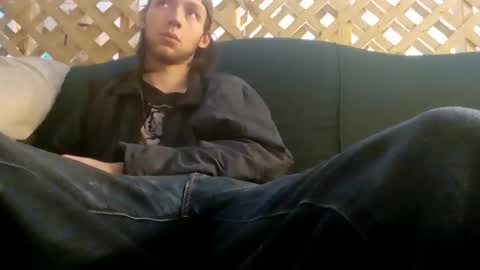 biggestboiiii online show from December 4, 2025, 3:32 pm