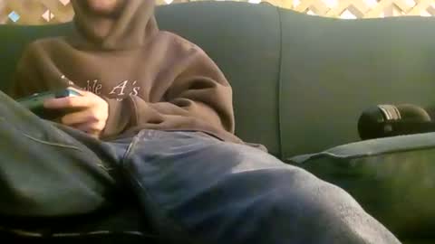 biggestboiiii online show from February 3, 2026, 6:57 pm