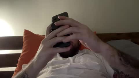 Snapshot of biggie556 chatting on January 25, 2025, 1:32 am biggie556 online show from January 25, 2025, 1:32 am