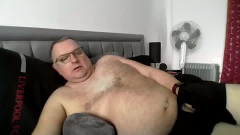 bigguy2014 online show from February 12, 2026, 11:05 am