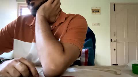 bighandsomesatisfy online show from January 27, 2025, 11:54 am