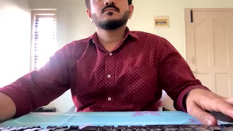 bighandsomesatisfy online show from February 20, 2025, 10:16 am