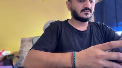 bighandsomesatisfy online show from March 11, 2026, 6:08 am