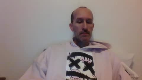 Snapshot of bighugemouthful chatting on January 10, 2025, 4:33 am Chaz online show from January 10, 2025, 4:33 am