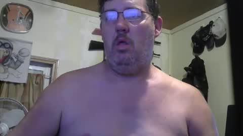 Snapshot of bigjohn41000 chatting on September 17, 2025, 8:49 am bigjohn41000 online show from September 17, 2025, 8:49 am