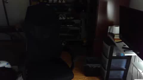 Snapshot of biglongt chatting on October 24, 2025, 6:26 pm biglongt online show from October 24, 2025, 6:26 pm