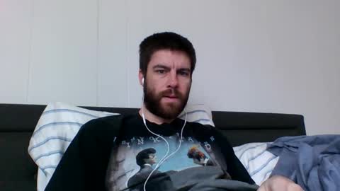 bigmag23 online show from April 30, 2026, 6:47 pm