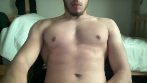 bigmanhaha12 online show from October 5, 2025, 8:51 pm