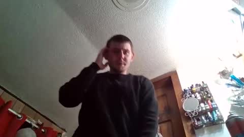Snapshot of bigmike5702 chatting on October 29, 2025, 11:34 am casper617 online show from October 29, 2025, 11:34 am