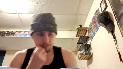 Snapshot of bigmike5702 chatting on November 6, 2025, 11:15 pm casper617 online show from November 6, 2025, 11:15 pm