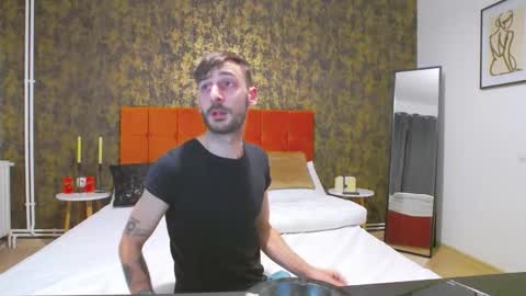 bignosebigcok online show from October 27, 2025, 6:01 pm