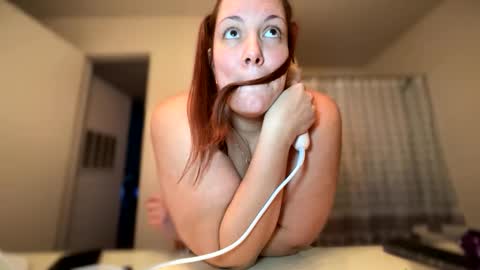 Snapshot of bigoltittycomittee chatting on January 12, 2026, 10:26 pm bigoltittycomittee online show from January 12, 2026, 10:26 pm