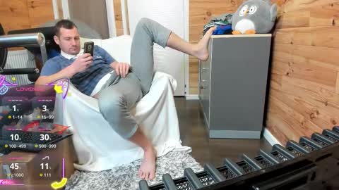 bigsshark online show from November 29, 2025, 11:57 am