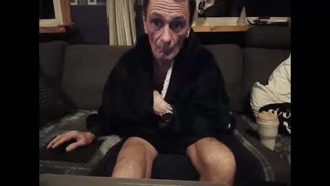 bigswe1 online show from February 9, 2025, 2:17 am